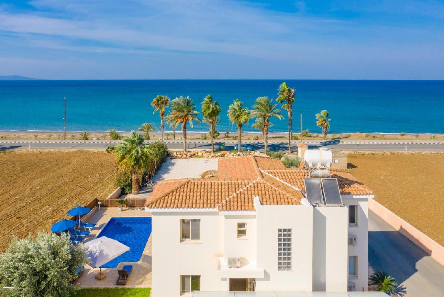 Villa Seashore One Пафос Екстериор снимка